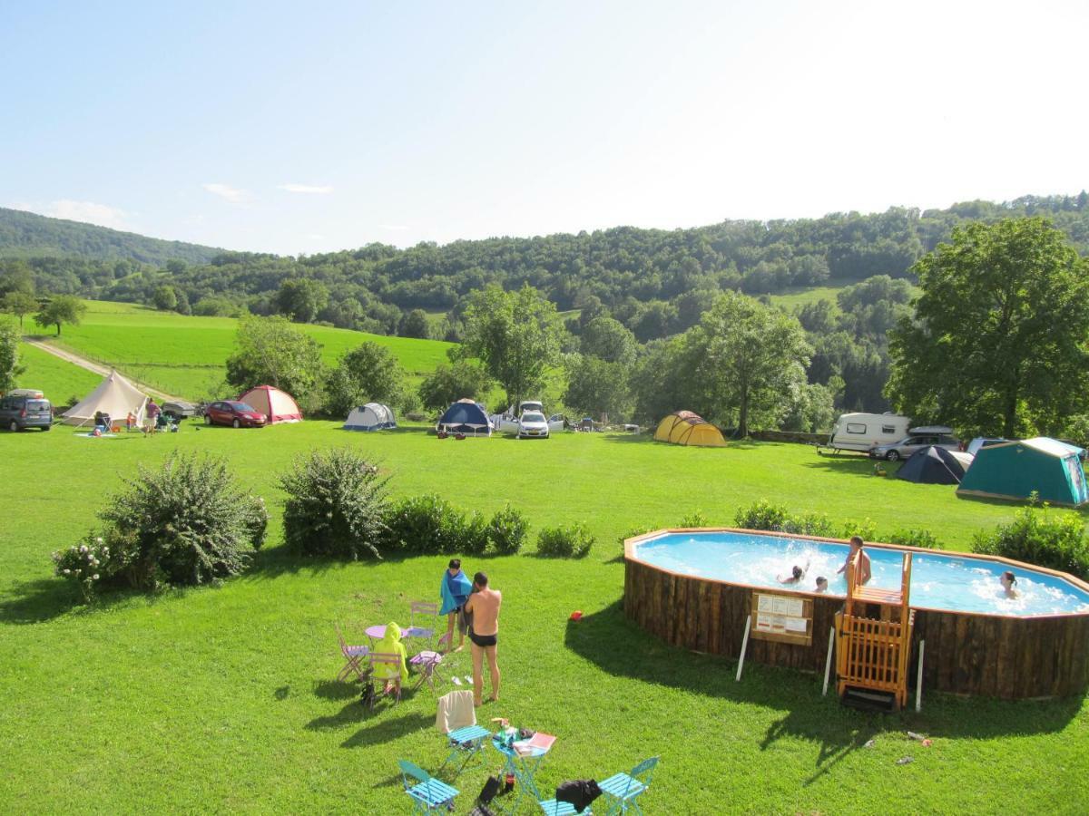 Goute La Vie Bed and Breakfast Marchamp Eksteriør billede