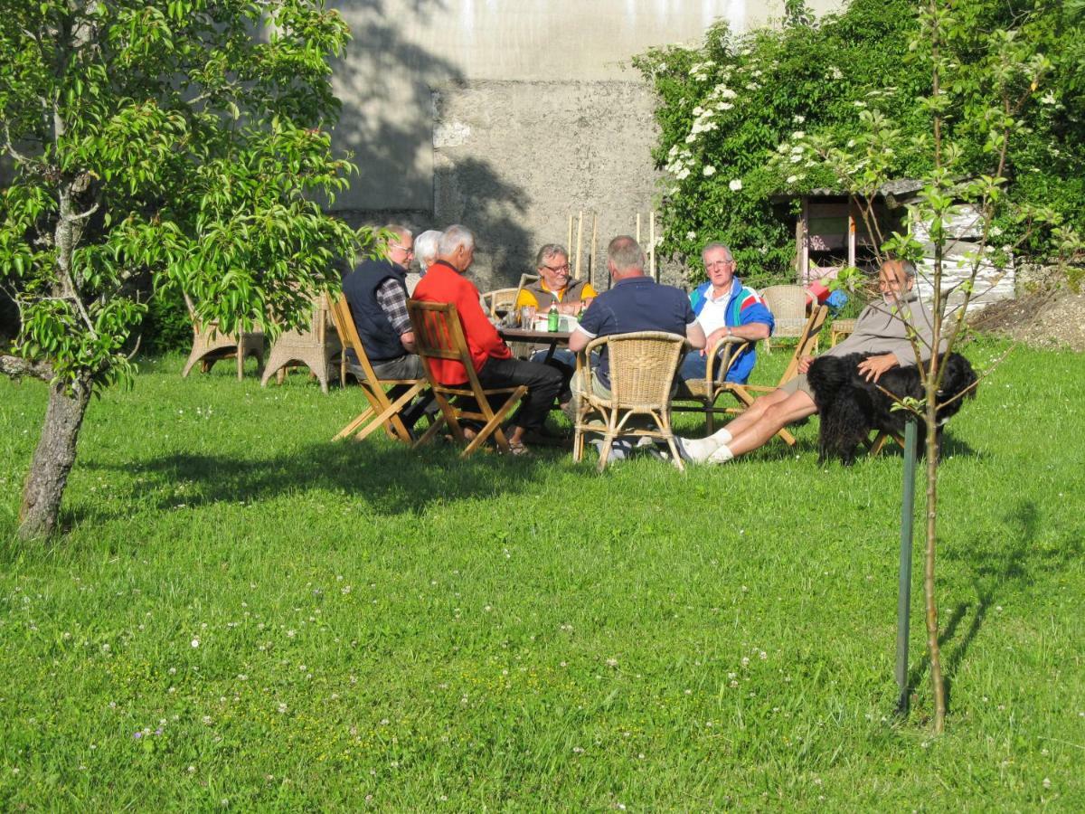 Goute La Vie Bed and Breakfast Marchamp Eksteriør billede