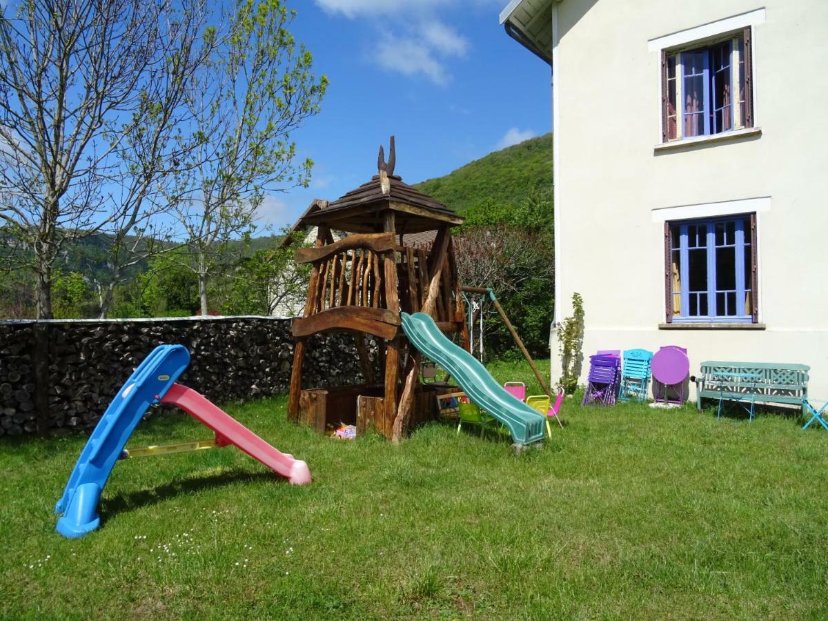 Goute La Vie Bed and Breakfast Marchamp Eksteriør billede